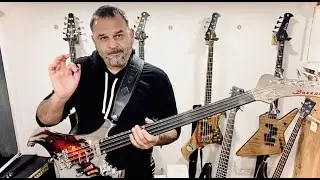 Warwick &bdquo;Buzzeight&ldquo; Buzzard 8 string bass fretless - pick vs fingerstyle