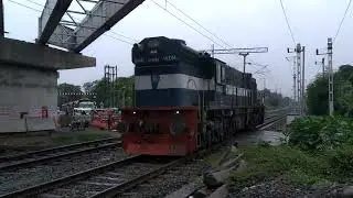 new shot vidio### train engine ###real get pasing 🚂🚂🚂
