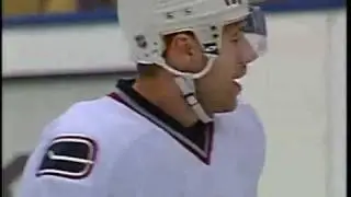 Mattias Ohlund Scores vs Toronto Maple Leafs