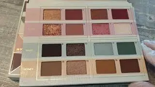NABLA Read My Mind Eyeshadow Palette - Inside - Flashlight - Packaging