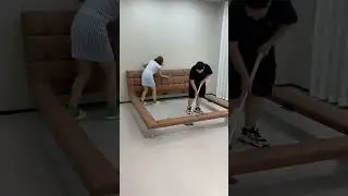 The newly bought floating bed has arrived. It is very easy to assemble and looks very good