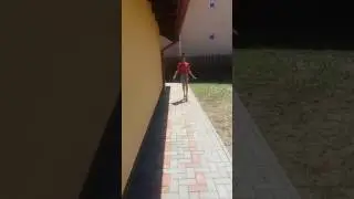 Cum crezi ca mergi pe tocuri VS Cum mergi de fapt