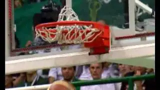 Tripla siderale di Terrell McIntyre (Montepaschi Siena)