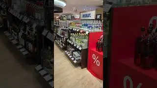 #Duty free shops.. Toronto airport 💖💖🇨🇦🇨🇦