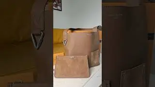 Unboxing men's LV Verso Hobo in Tan #louisvuitton. Song: Walkie Talkie by @lak.lob.rad