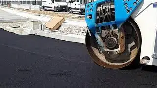 RULLO COMPRESSORE, ASFALTATURA STRADA