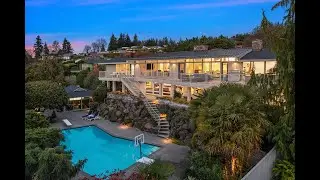 Chic Mid-Century Modern with Sweeping Views on Clyde Hill