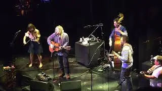 Jeff Tweedy & Nickel Creek - Hesitating Beauty (Billy Bragg & Wilco) LIVE - Cayamo 17 (Mar 3, 2025)