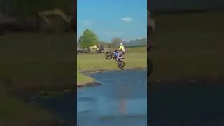 Fly like an eagle 🦅 (via @uncleronnie69/IG)