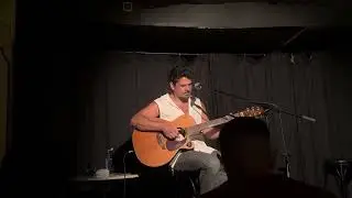 ROJAS- viviendo deprisa (Alejandro Sanz ) Barcelona)