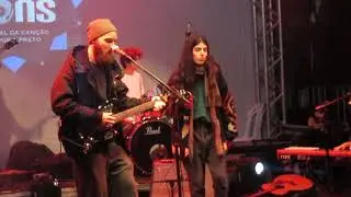 Bernardo Bauer e Sara N&atilde;o Tem Nome - Todos Os Sons