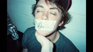 Elvis Depressedly - Ease Sub Espa&ntilde;ol