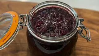 Homemade Strawberry and Blueberry Jam #strawberry #blueberry #jam #homemade #yummy #recipe #food 