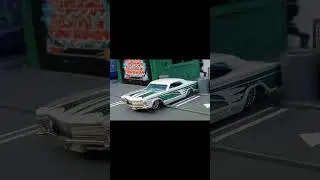 Hotwheels '65 Chevy Impala (ind post) vid1465 1JGPVD