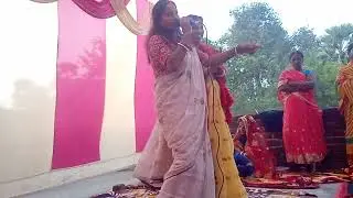 आरती कुमारी बहुत सुन्दर सोहर भजन सुनाए बबु के पापा महाराजा बा हथीन रे लालान