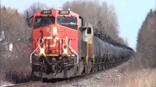 Key Train - Friendly Crew on Manifest Train CN 594 West Rolling thru Salisbury, NB