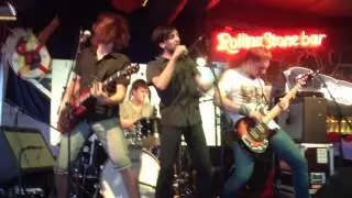 Elise Cries - Between Angels and lnsects (cover Papa Roach) (Rolling-Stone bar)