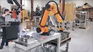 Custom Automation - COBOT MOLDING AUTOMATION