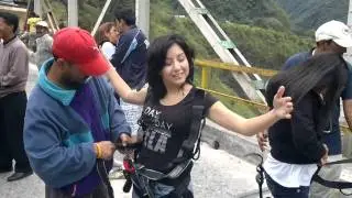 Puenting - Baños 2011 - El primer Puenting de Andrea Mariño - parte 1