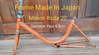 Frame minion made in Japan