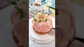 Elegant Strawberry Cream Cake with White Strawberries | Soft Fresh & Luxurious #pigment #cake #trend