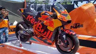 KTM International Bikes at IBW 2019 I 790 Adventure, 1290 Super Duke, 450 Rally & More |TORQUE TV