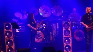 Rob Eaton of DSO Thanks his Crew and Rich Hoeg for his Hoeg Blacknife Guitar - SF, CA - Feb 16, 2018