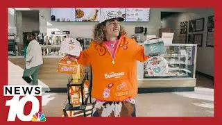 От хоккейных мечтаний до маркетинговых схем: Райан Уинн из Webster демонстрирует таланты в програ...