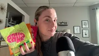 ASMR пробует шведские (?) конфеты