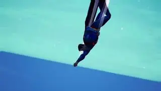 is superman the first skin to have a unique skydiving pose??