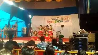 Super dance perfms