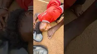 ISHOWSPEED LEAKING THE TALLEST MAN IN KENYA FEET😱#shorts