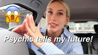 I saw a psychic and she predicted my 2022 *STORYTIME*