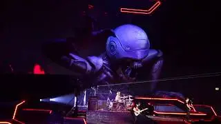 Muse and Murph the Robot - Stockholm Syndrome - Royal Arena Copenhagen 08.09.19