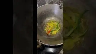 Assamese sour fish curry #fishrecipe#assameserecipe#sourfishcurry#viralrecipe#trending#viral