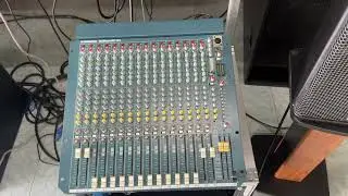 Mixer allen & heath wz3 h&agrave;ng b&atilde;i về đẹp zin gi&aacute; chỉ 10 triệu b&aacute;c n&agrave;o quan t&acirc;m lh 0913173147