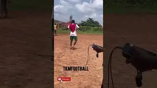 Meilleure ambiance pour les matchs de football de rue #tkmfootball #SoccerLife #streetfoot