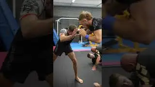 Just another night in the savage garage. 🤘🏻 #bjj #jiujitsu #grappling #nogi