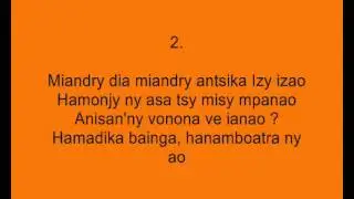Jesoa mikaroka mpiasa vaovao