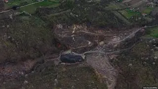 Raskopana zemlja i uništena okolina ostali nakon rudarenja u okolini Prijedora