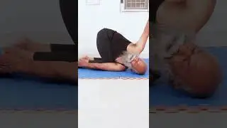Sucirandhrasana Variation | Vamadheva N.S.M.Rajan | Vamadheva Yoga #sucirandhrasana #vamadhevayoga