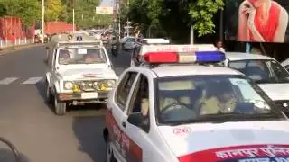 Police Flag March in Kanpur before Election results 2014