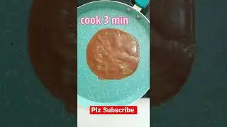 Chocolate 🍫wafer🍪 rolls in panrecipe (Tawe pr 5 mins mei)#SHORTS
