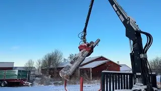 K&ouml;p Skogsvagn Nokka MV 81 med kran p&aring; Klaravik