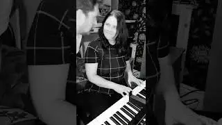 SonicFlow teaching me to play a new song on the piano 🤗🥰