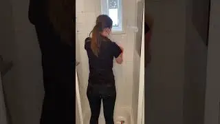 Free bathroom clean for mygirlies @madicom45
