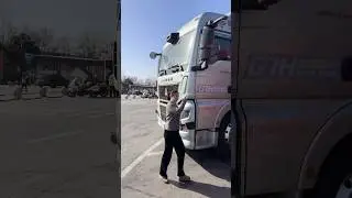L&ecirc;n đường đi th&ocirc;i. #truck #truckdriver #automobile #travel #female #trucklife #trucking #truckgirl