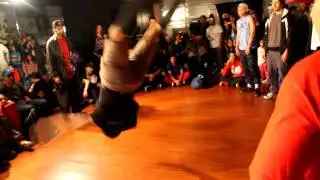 unb bboy  ( BREAKMAN & POPPIN HTX 21013)