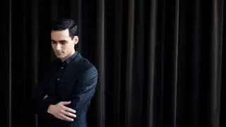 Tal Walker plays Szymanowski - S&eacute;r&eacute;nade de Don Juan