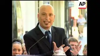 Howie Mandel leaves hospital, plans to return to work